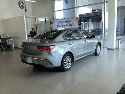 2021 Kia KIA RIO SEDAN 4p LX L4/1.6 Aut