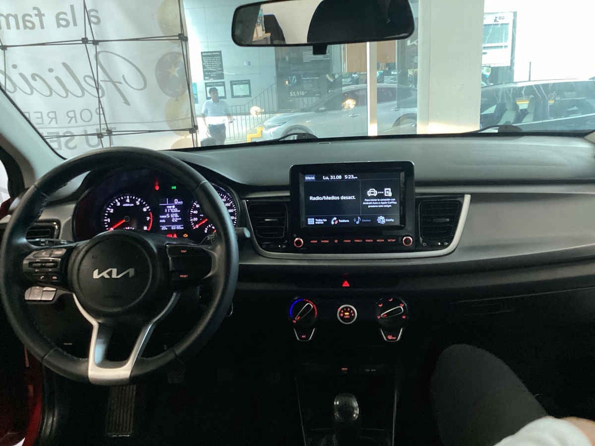 2023 Kia KIA RIO HB 5p LX L4/1.6 Man