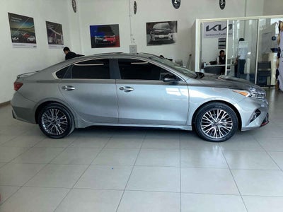 2023 Kia FORTE SEDAN 4p GT Line L4/2.0 Aut