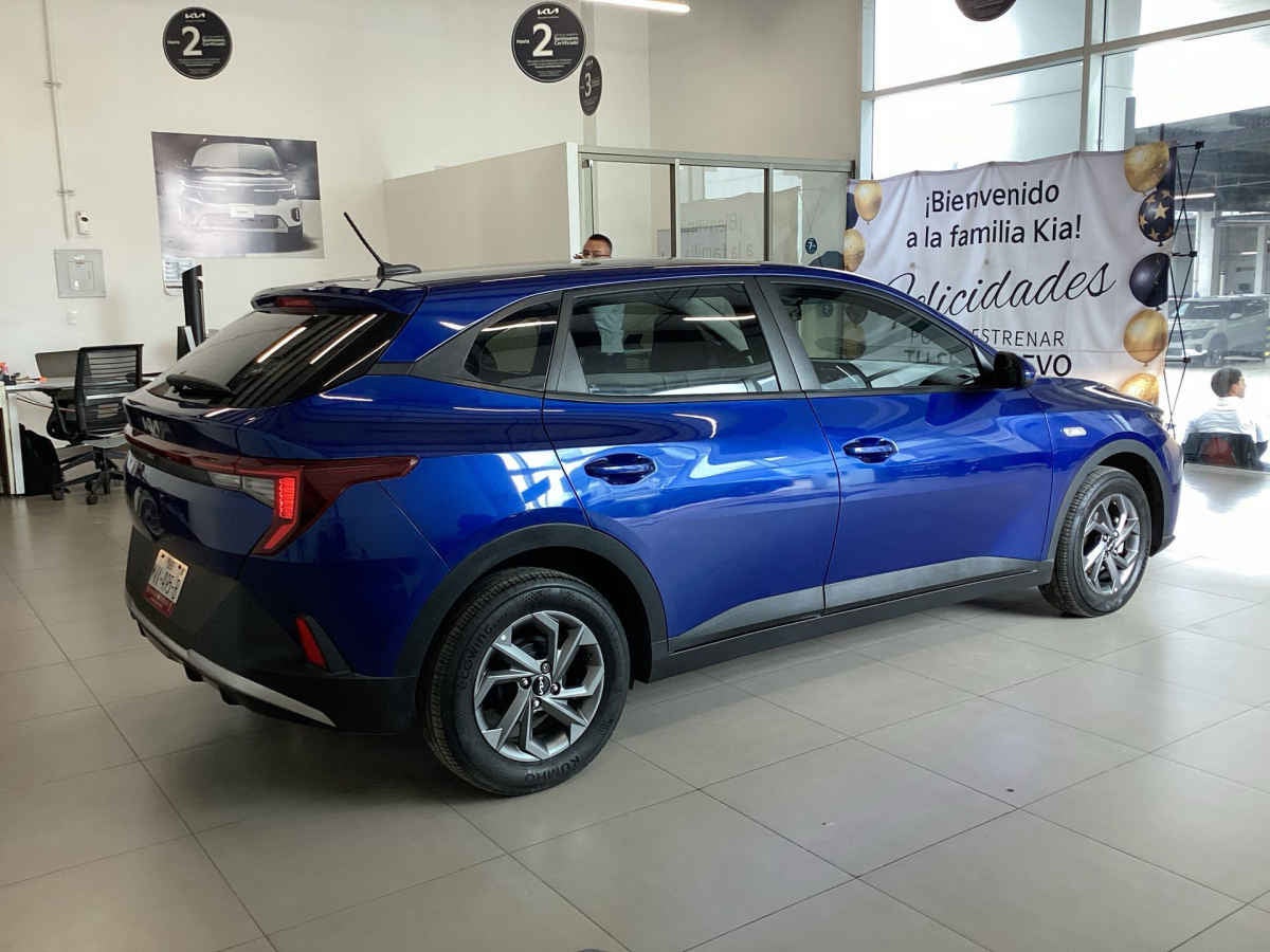 2025 Kia K3 5p LX L4/1.6 Man