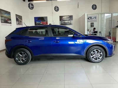 2025 Kia K3 5p LX L4/1.6 Man