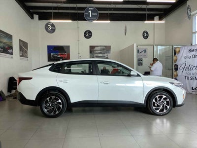 2027 Kia K3 5p EX L4/1.6 Aut