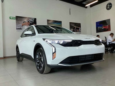 2027 Kia K3 5p EX L4/1.6 Aut