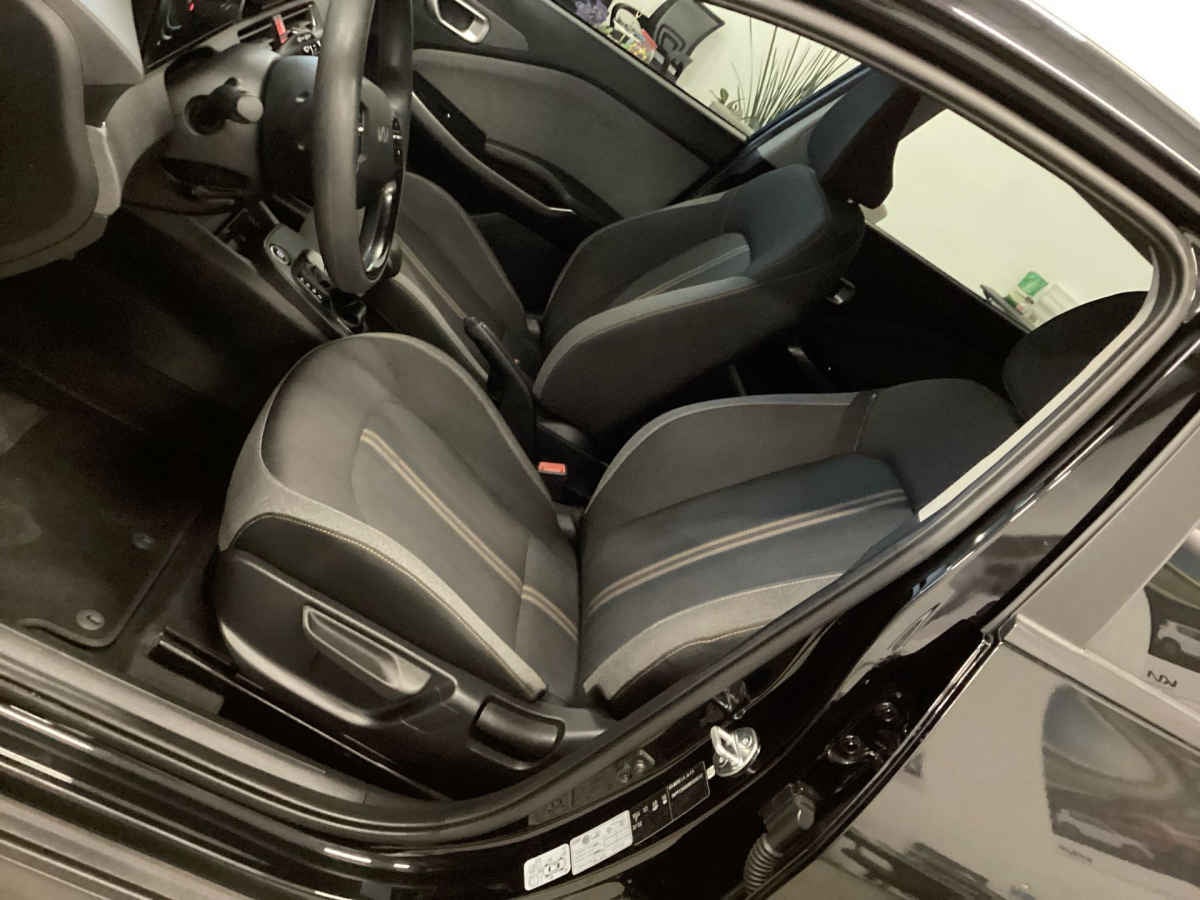 2024 Kia K3 4p EX L4/1.6 Aut