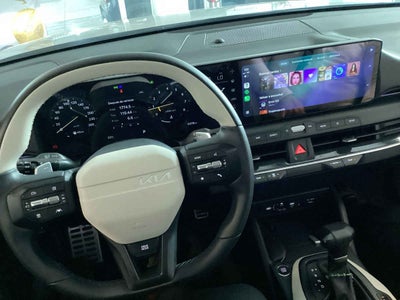 2026 Kia K4 4p GT Line L4/2.0 Aut