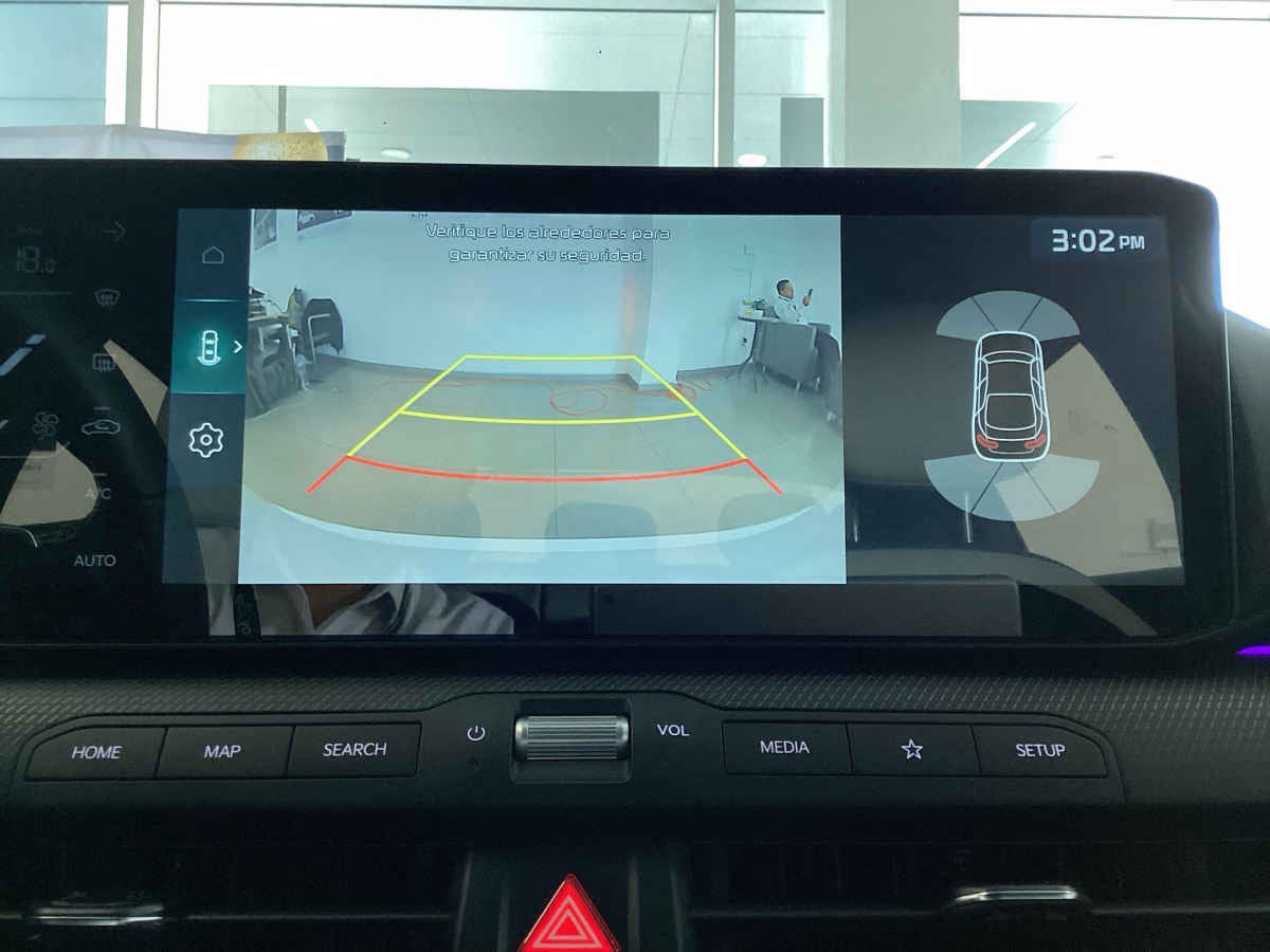 2027 Kia K4 4p GT Line L4/2.0 Aut