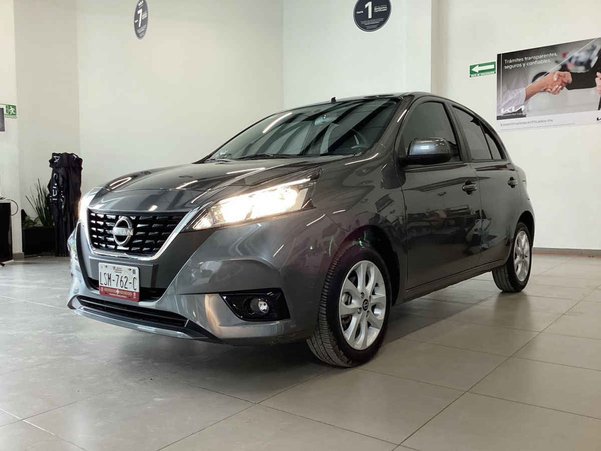 2025 Nissan March 5p Advance L4/1.6 Aut