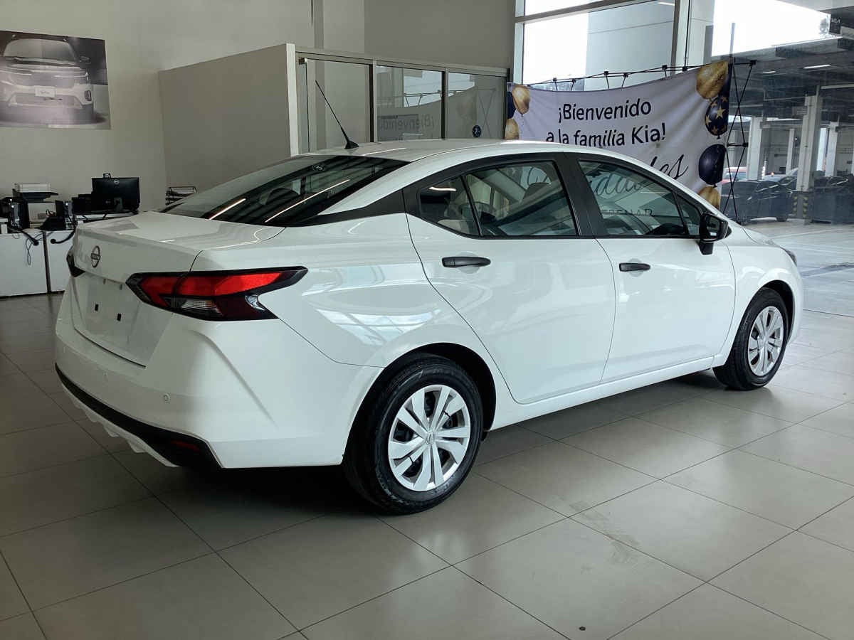 2025 Nissan Versa 4p Sense L4/1.6 Aut