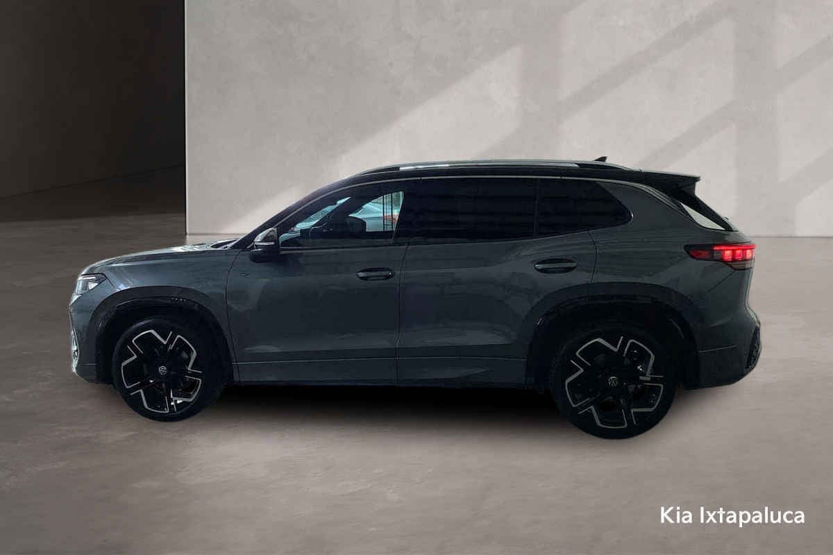 2025 Volkswagen Tiguan 5p R-Line L4/1.4/T Aut