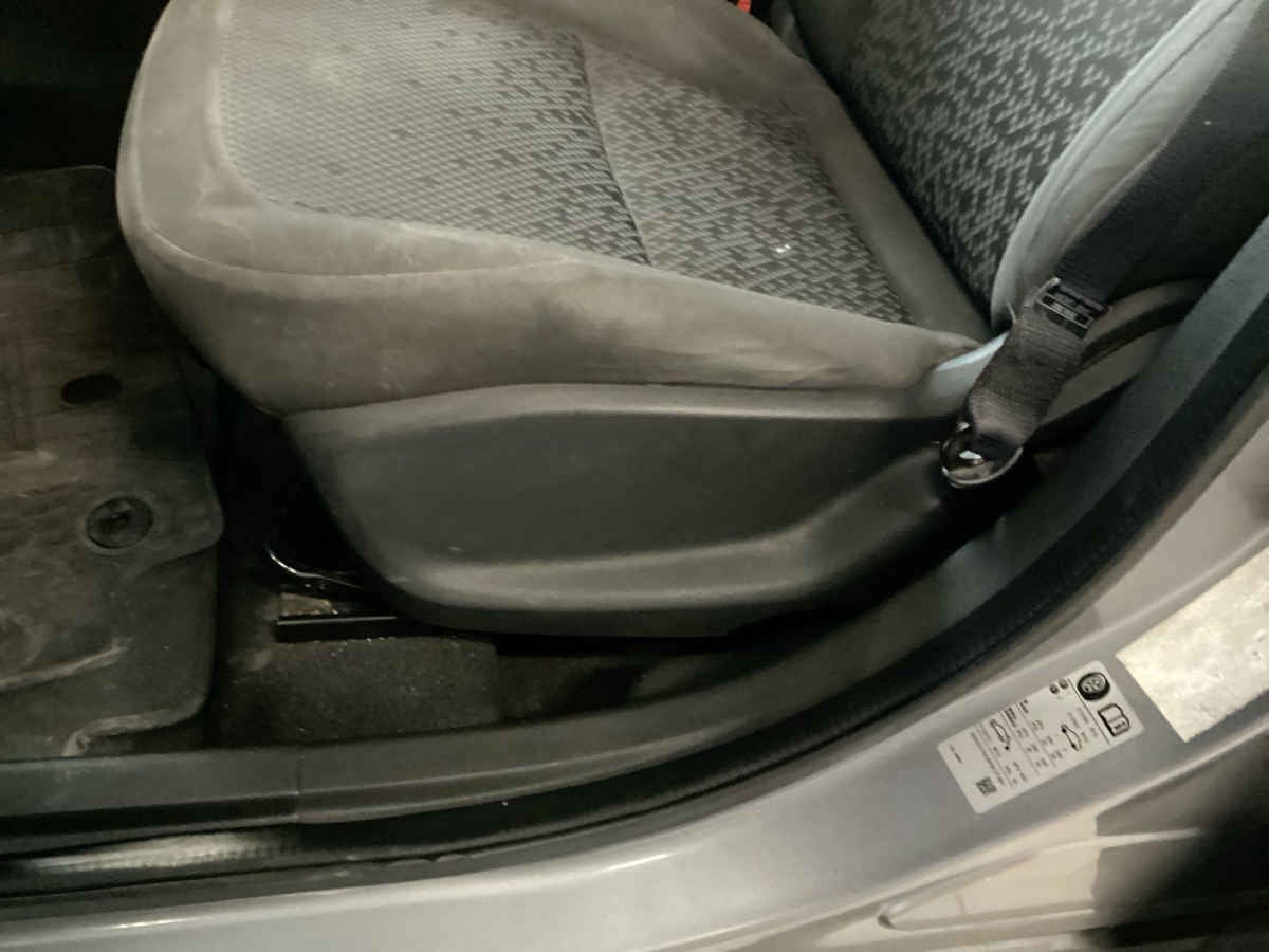 2023 Chevrolet Tracker 5p LS L3/1.2/T Man (A)