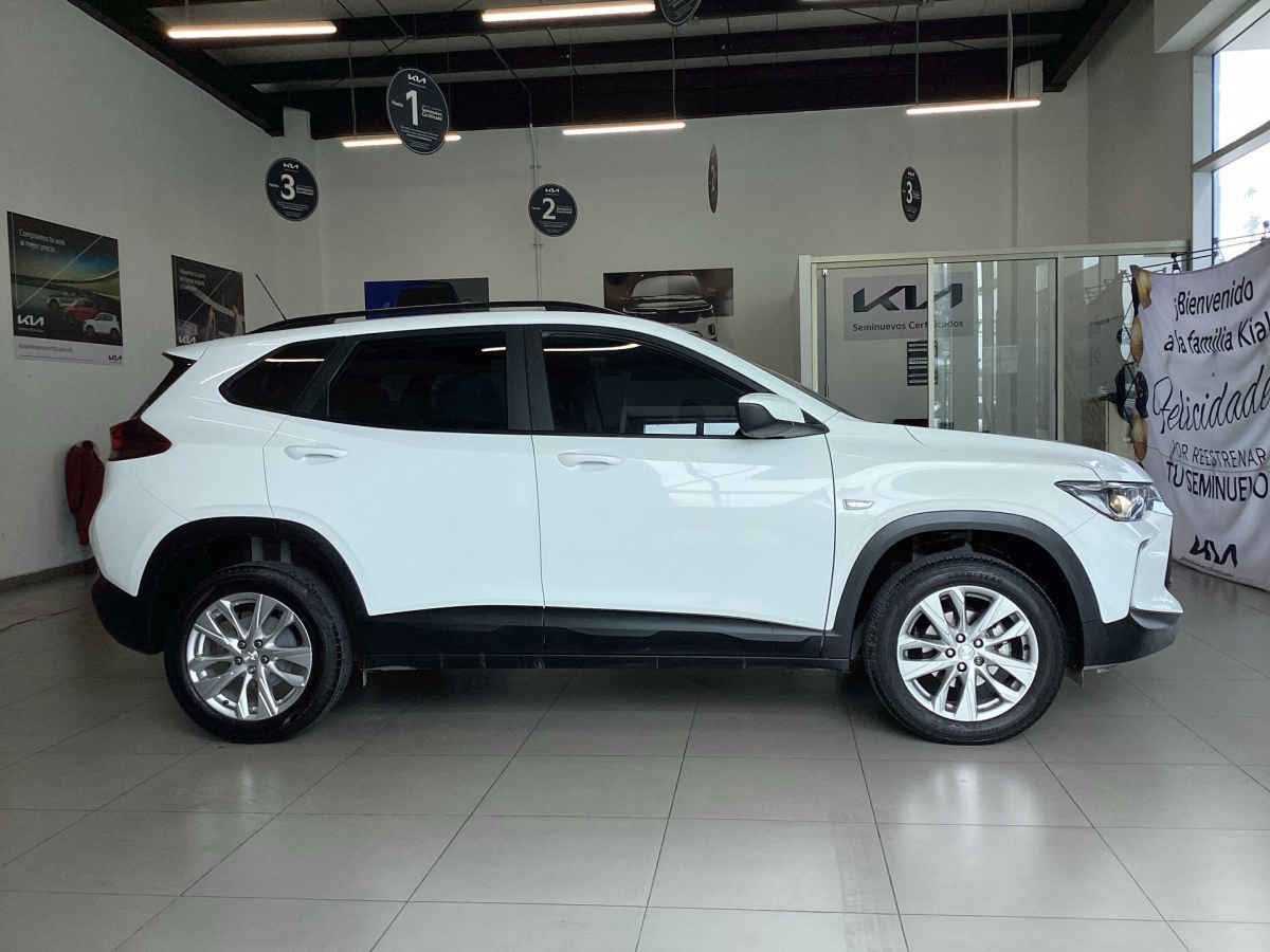 2025 Chevrolet Tracker 5p LT L3/1.2/T Aut