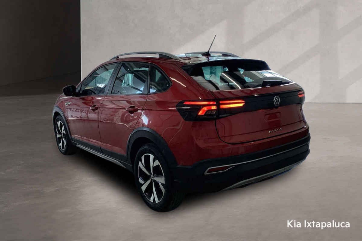 2023 Volkswagen Nivus 5p Highline L3/1.0/T Aut