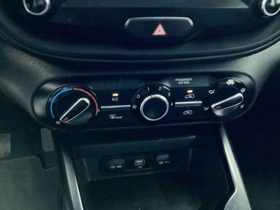 2020 Kia Soul 5p LX 1.6l 121 HP TM6 RA-16"