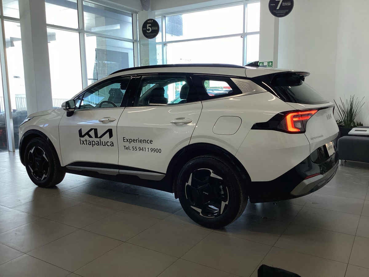 2026 Kia Sportage 5p EX Pack HEV L4/1.6 Aut