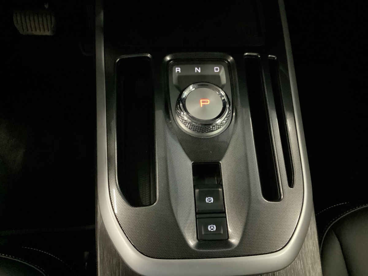 2025 HAVAL Jolion 5p Premium HEV L4/1.5/T Aut 1.67 kwh