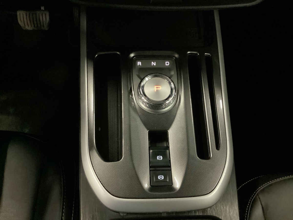 2025 HAVAL Jolion 5p Premium HEV L4/1.5/T Aut 1.67 kwh