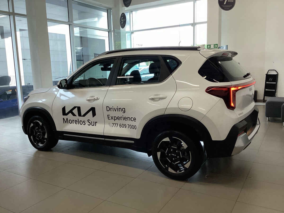 2027 Kia Sonet 5p SX L4/1.5 Aut