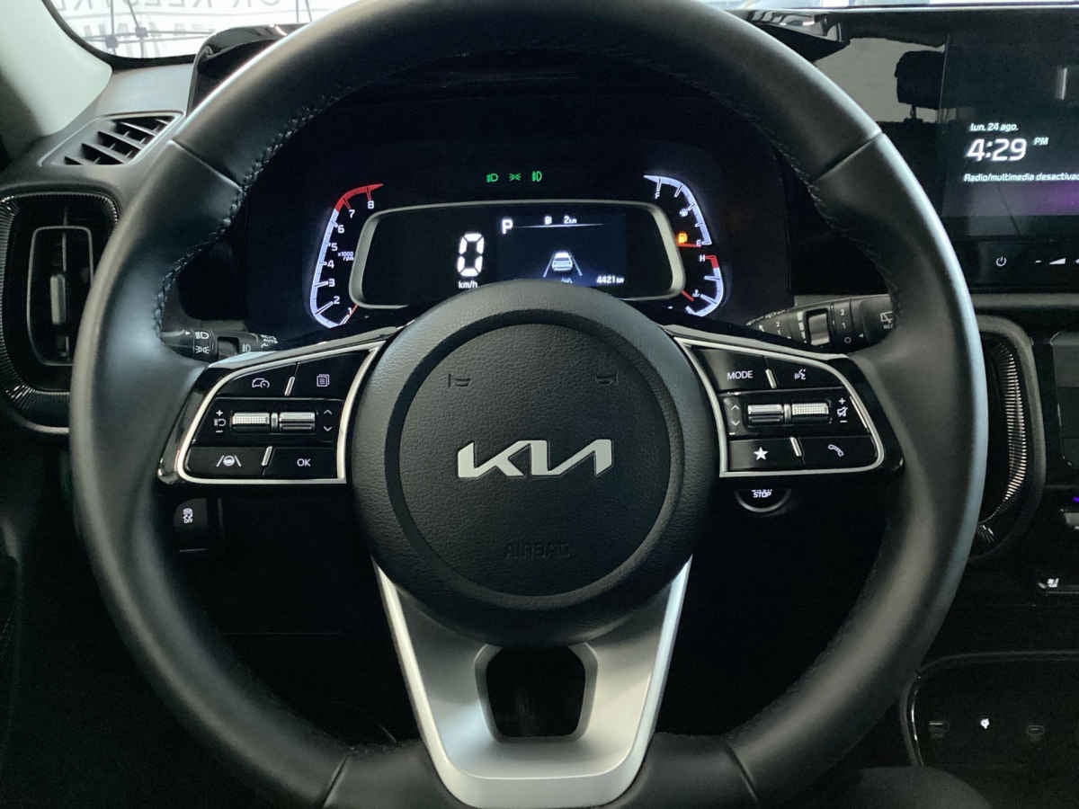 2027 Kia Sonet 5p SX L4/1.5 Aut