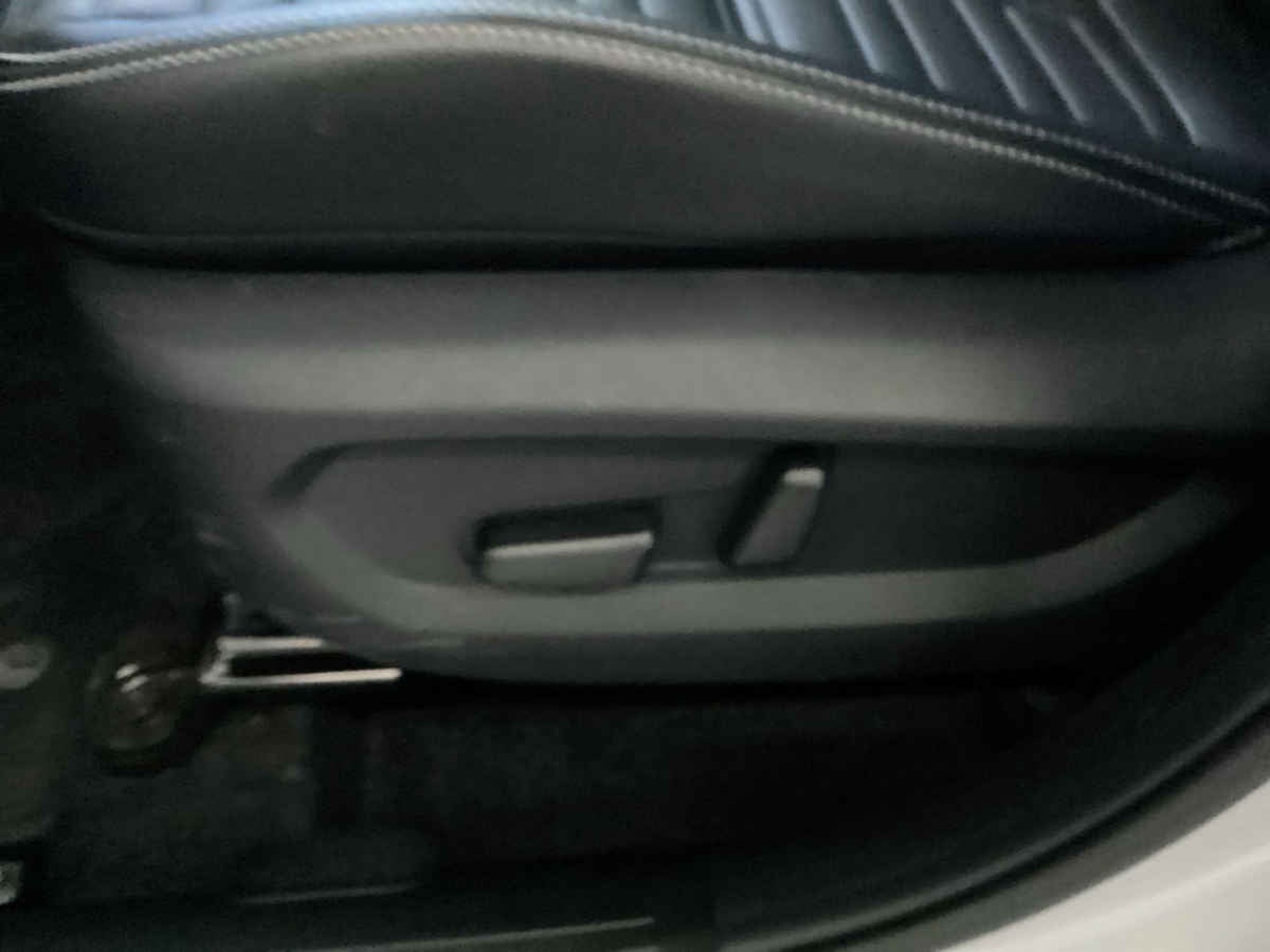 2027 Kia Sonet 5p SX L4/1.5 Aut