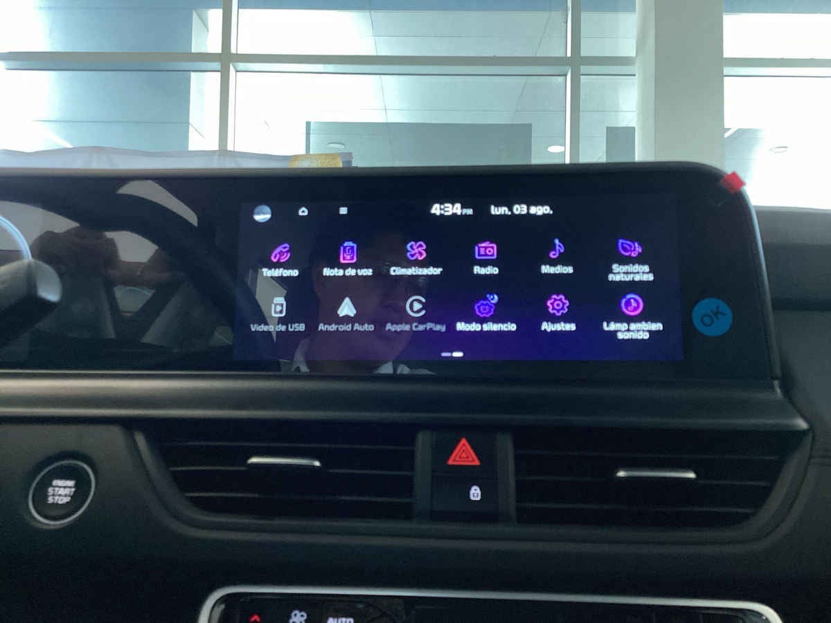 2026 Kia SELTOS 5p SXL L4/1.4/T Aut