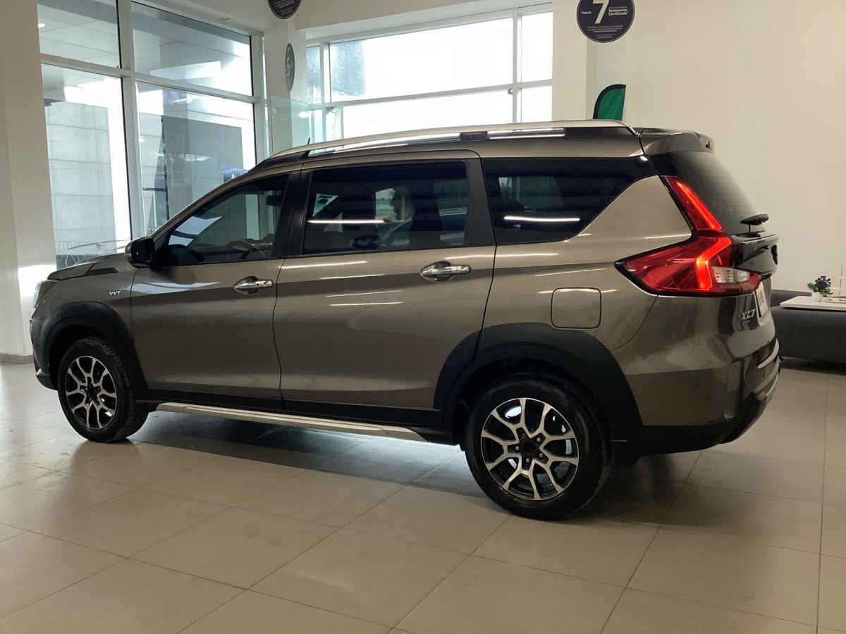 2024 Suzuki Ertiga 5p XL7 L4/1.5 Aut
