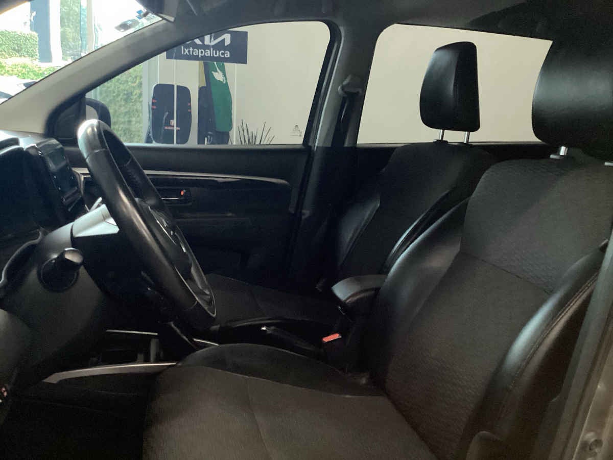2024 Suzuki Ertiga 5p XL7 L4/1.5 Aut