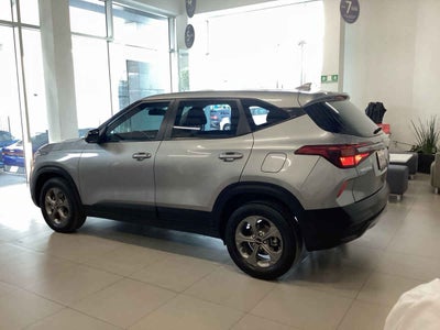 2023 Kia SELTOS 5p EX L4/1.6 Aut