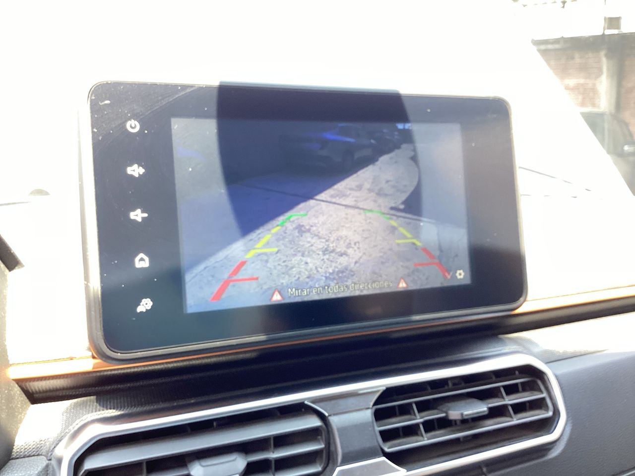 2025 Renault Oroch 1.6 Outsider Mt