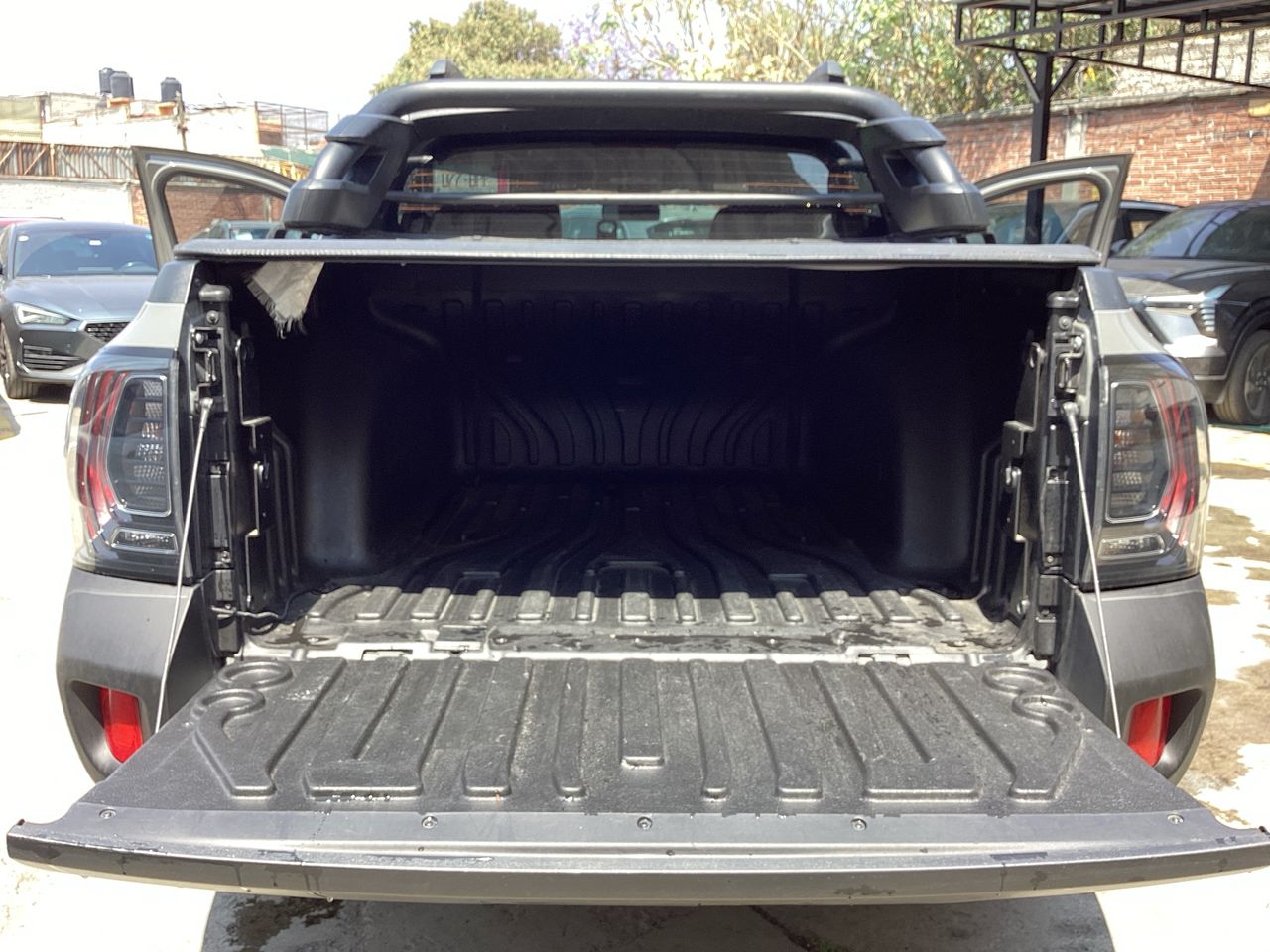 2025 Renault Oroch 1.6 Outsider Mt