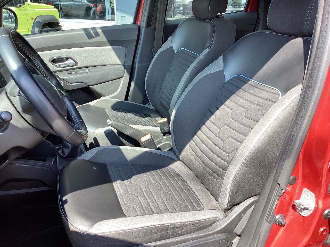 2023 Renault Duster 1.3 Iconic At