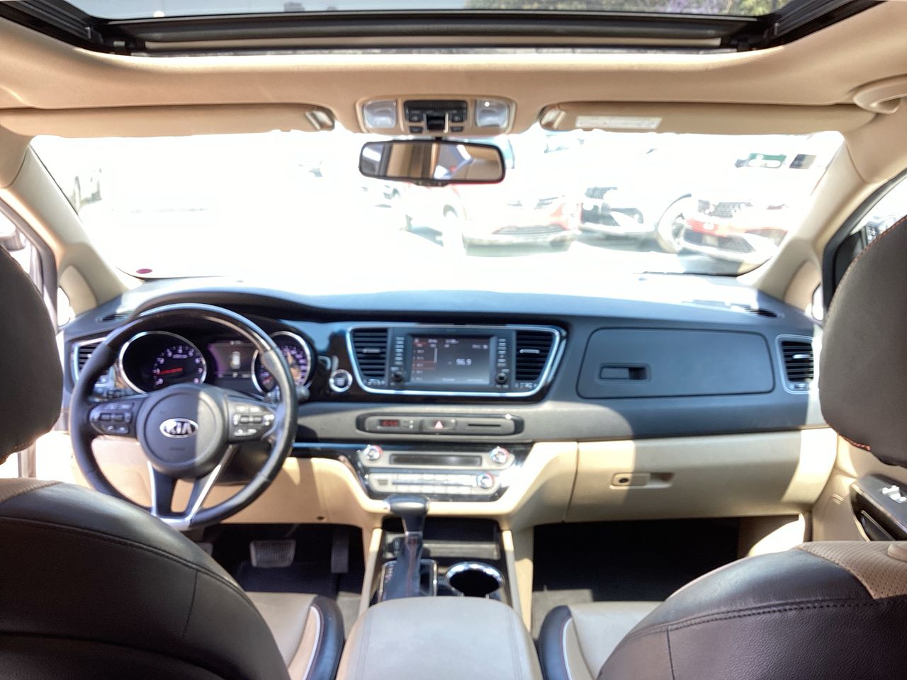 2019 Kia Sedona 3.3 V6 SXL Piel 7 Pasajeros At