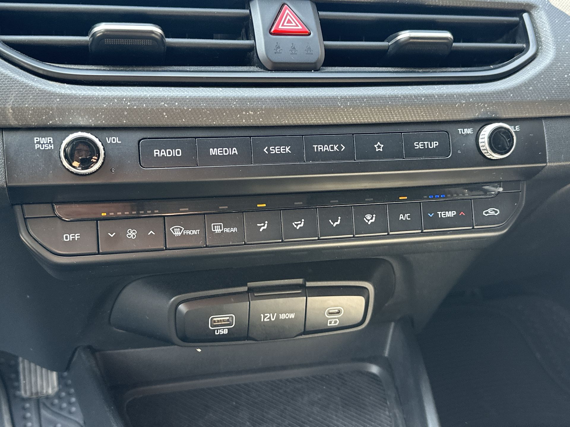2024 Kia K3 1.6 LX At