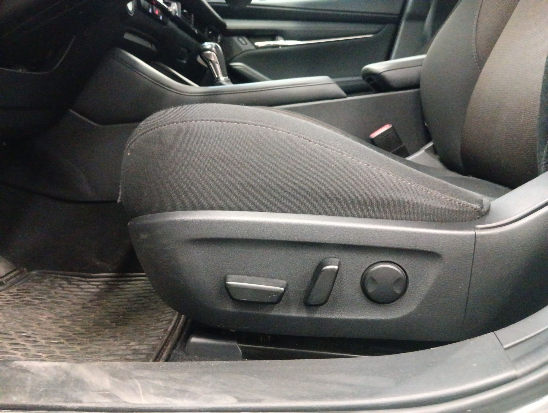 2021 Mazda Mazda 3 2.5 i Sport Sedan At