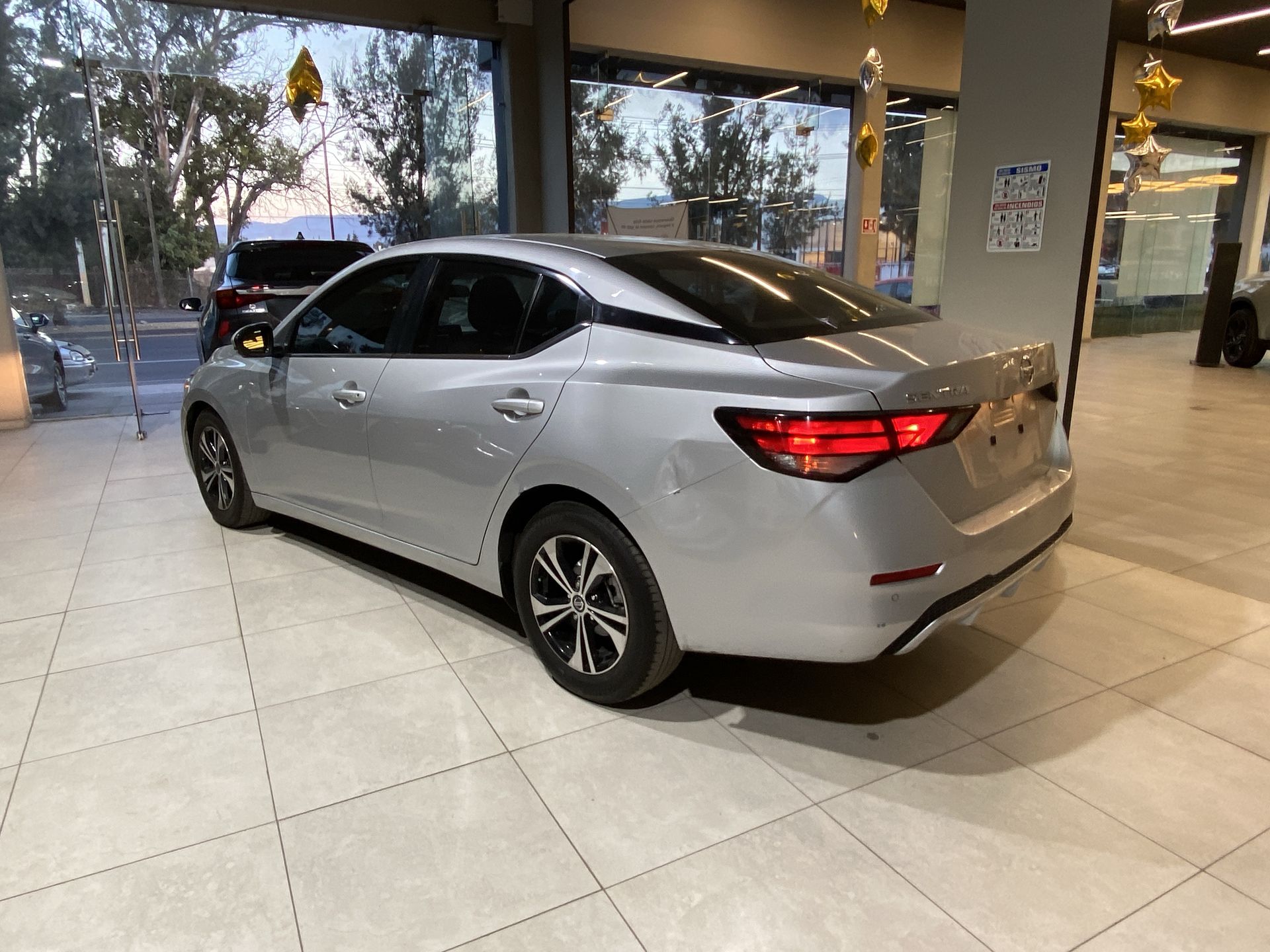 2023 Nissan Sentra 2.0 Advance Mt