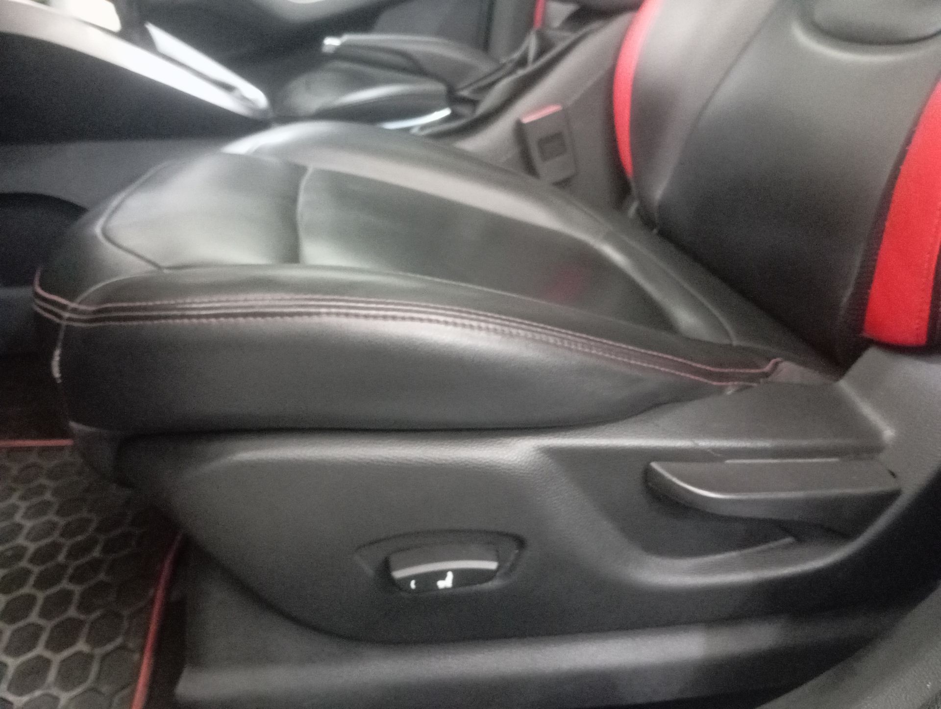 2023 Chevrolet Groove 1.5 TIPO C PREMIER At