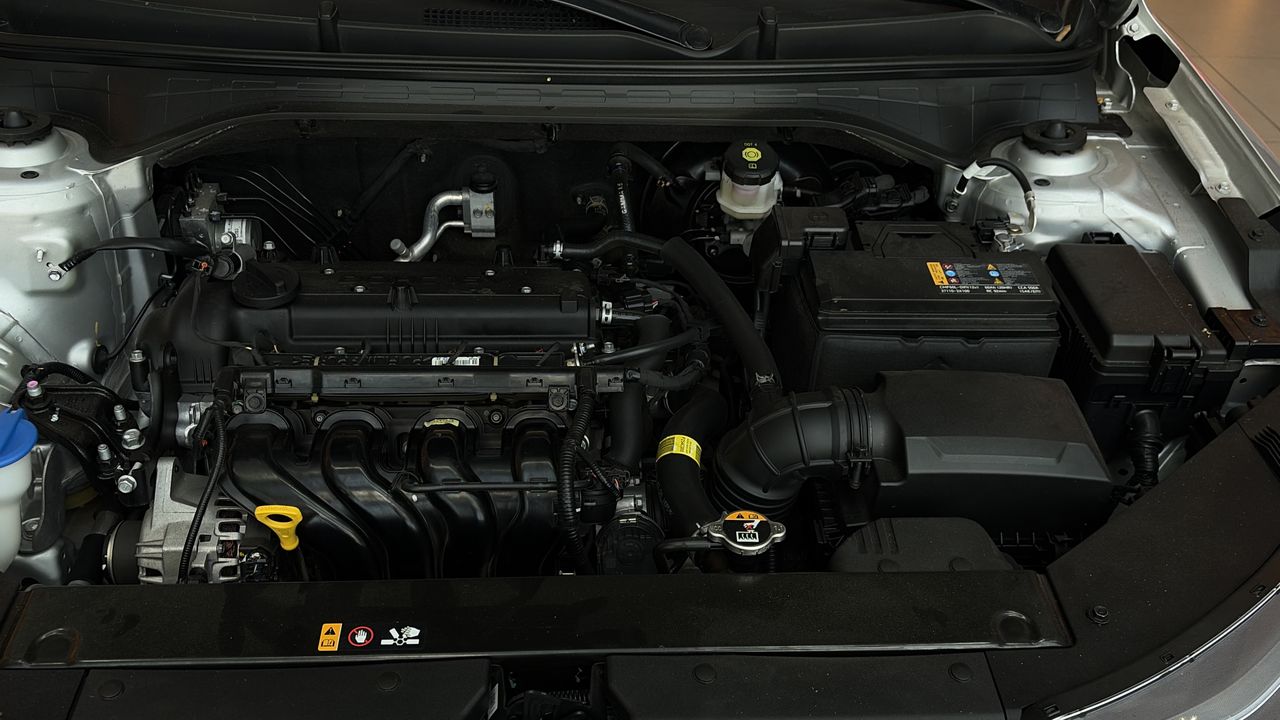 2024 Kia K3 4p LX L4/1.6 Man