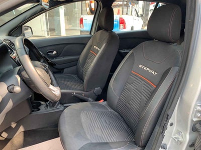 2023 Renault Stepway 5p Intens L4/1.6 Aut