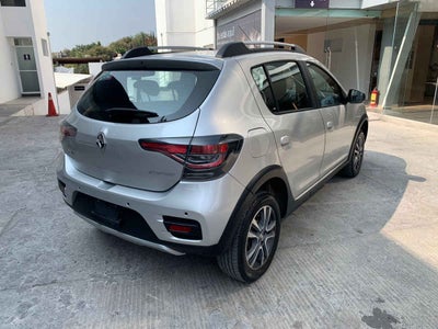 2023 Renault Stepway 5p Intens L4/1.6 Aut