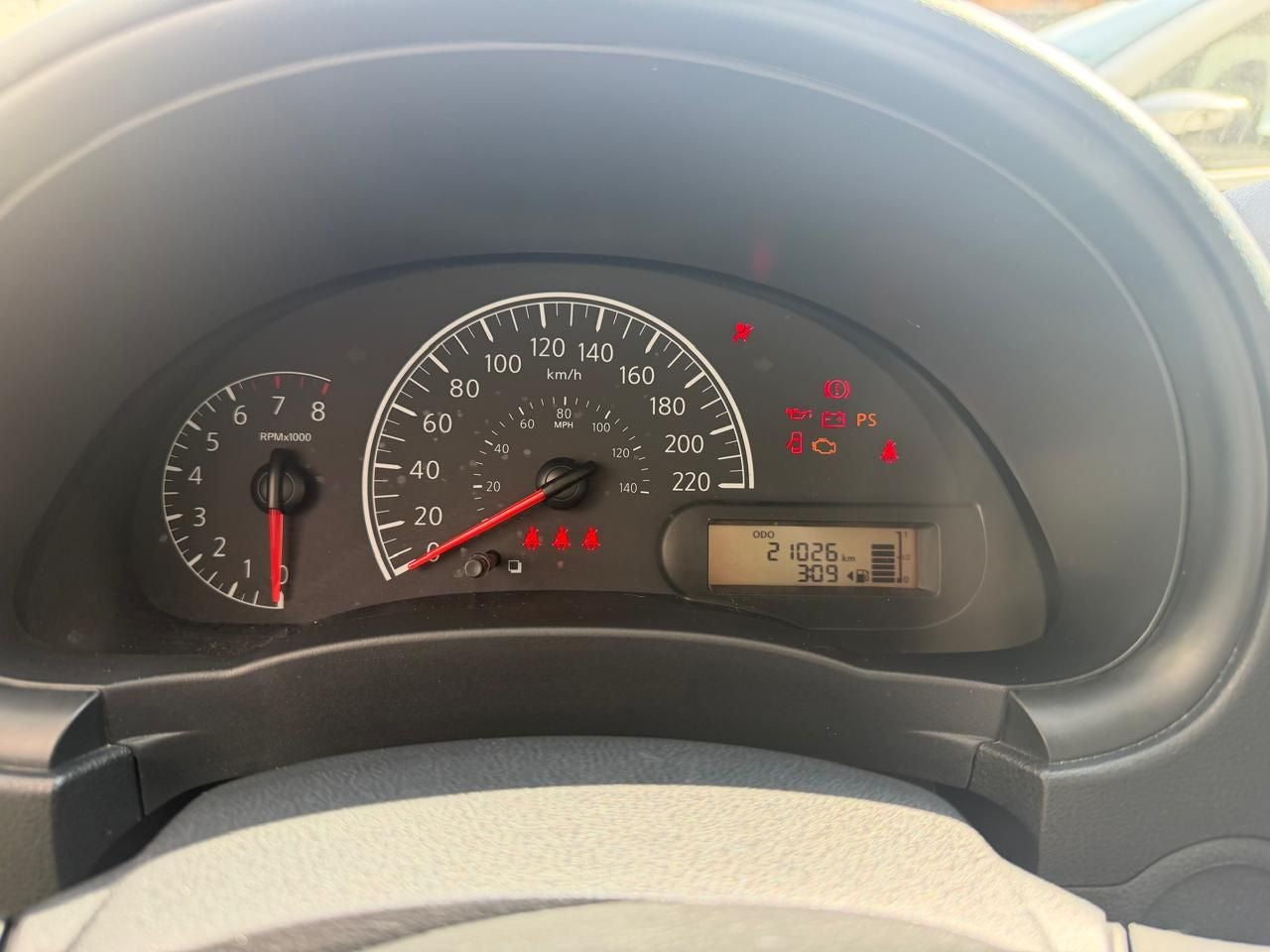 2025 Nissan V-Drive 1.6 A/C Mt
