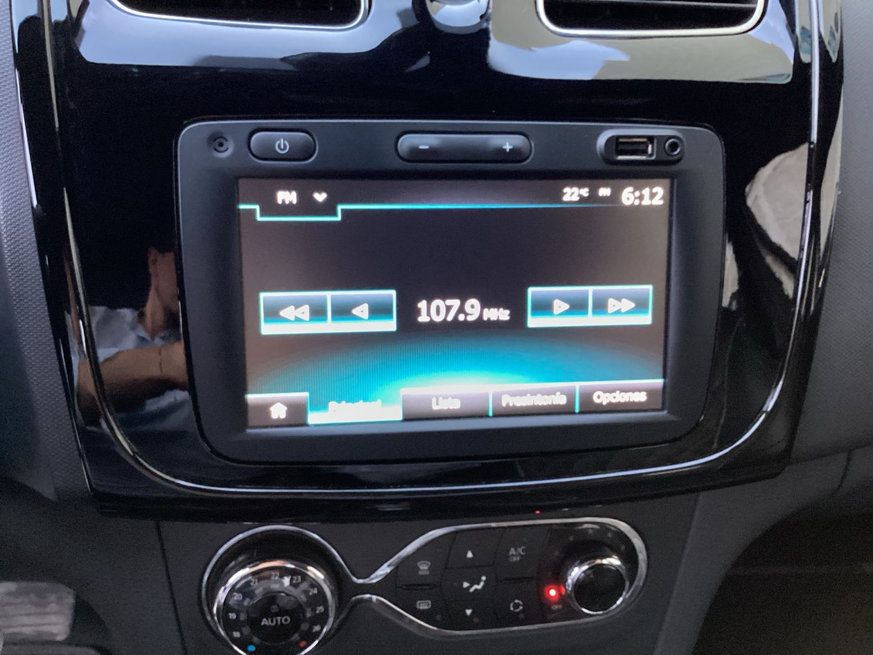 2024 Renault Logan 1.6 Intens At