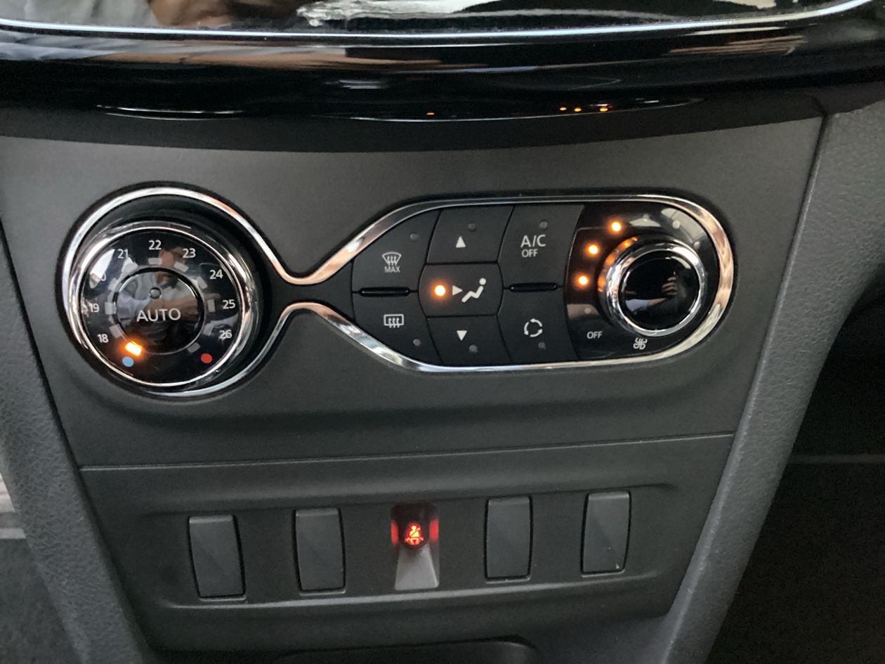 2024 Renault Logan 1.6 Intens At