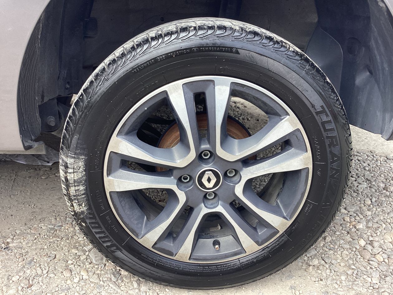 2024 Renault Logan 1.6 Intens At