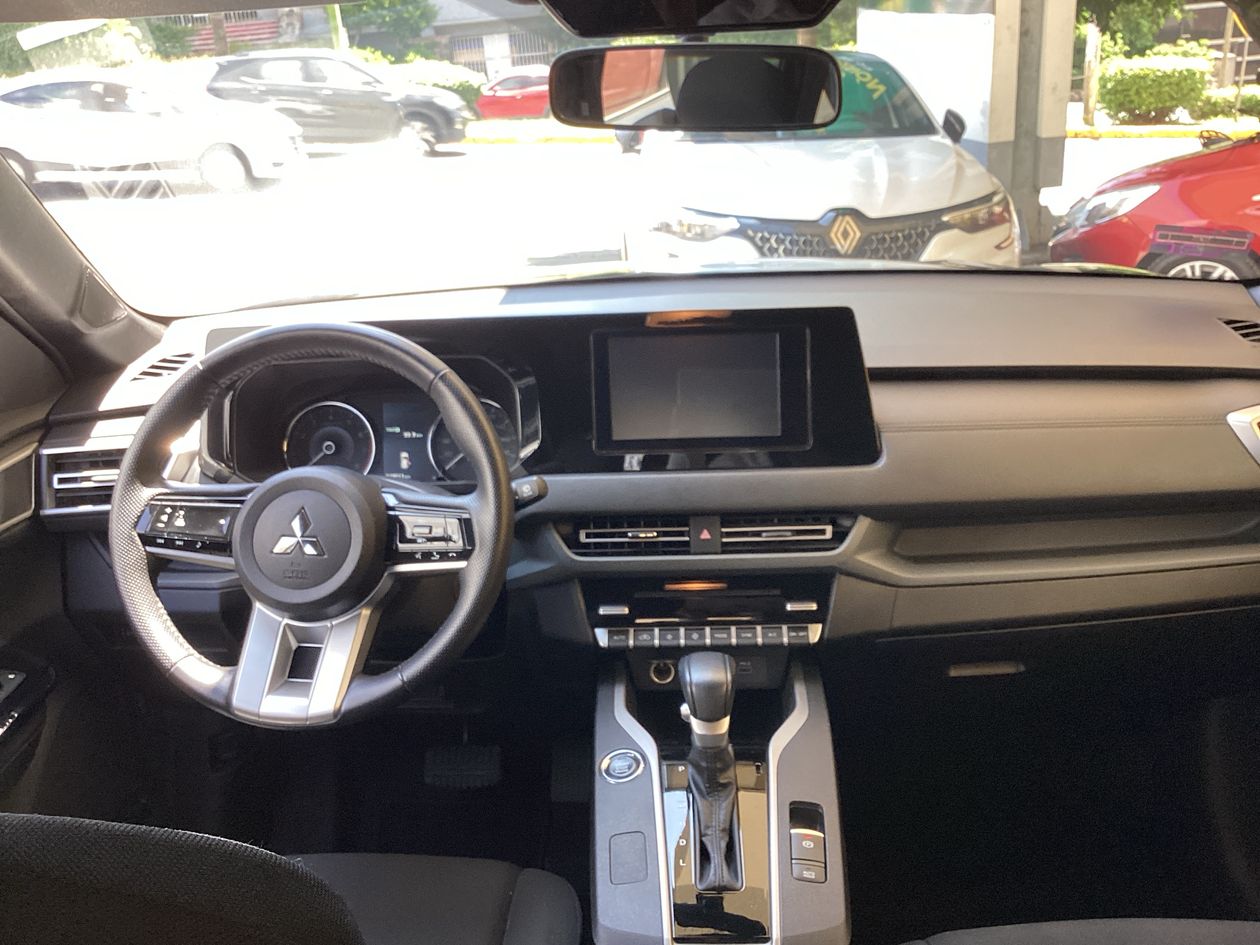 2025 Mitsubishi Outlander 1.5 SPORT SE CVT