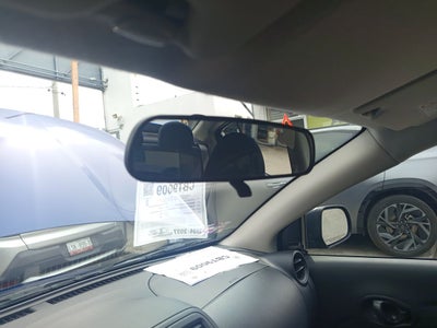 2025 Nissan V-Drive 1.6 A/C Mt
