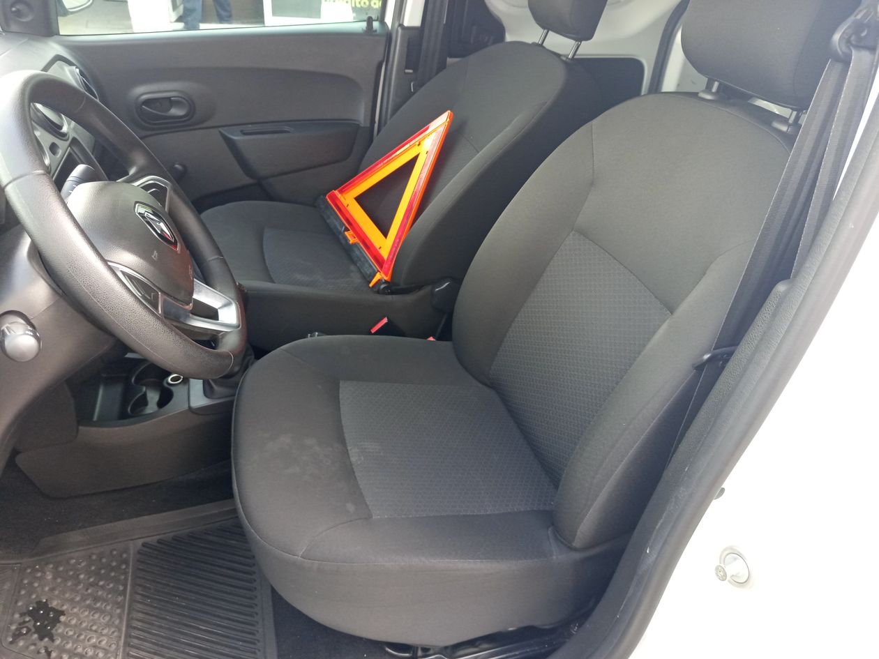 2024 Renault Kangoo 1.6 intens Mt
