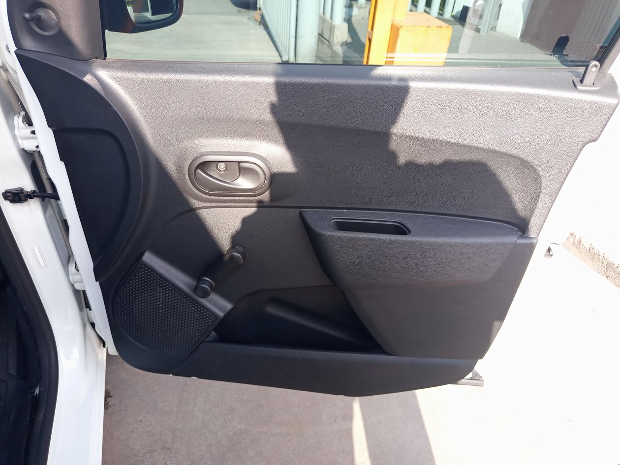 2024 Renault Kangoo 1.6 intens Mt