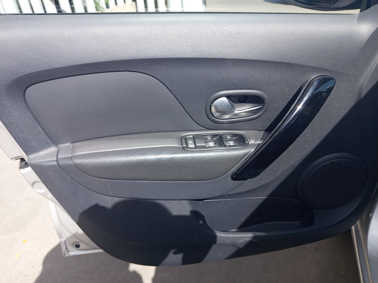 2024 Renault Logan 1.6 Intens At