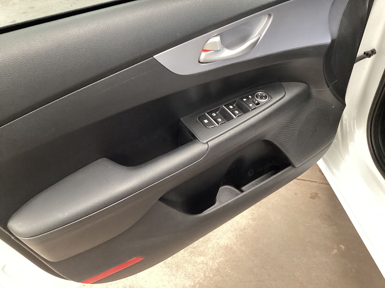 2024 Kia Forte 2.0 Lx Sedan At