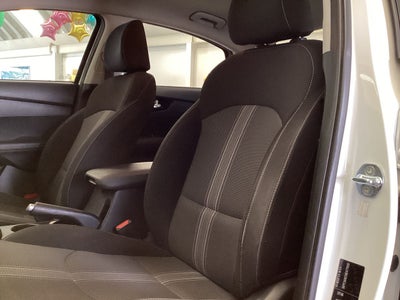 2022 Kia Forte 2.0 EX At