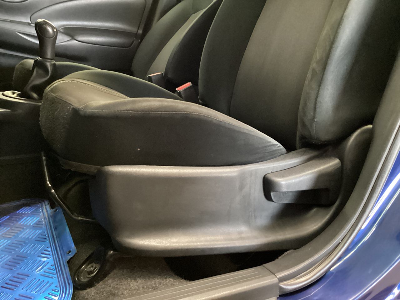 2023 Nissan V-Drive 1.6 A/C Mt